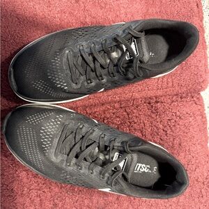 Nike Black Athletic Sneakers